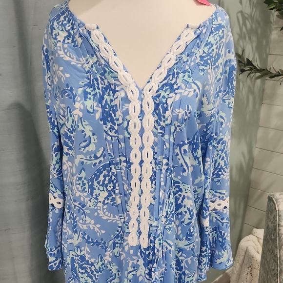 Blue and White Patterned Tunic Dress - Picture 2 of 5